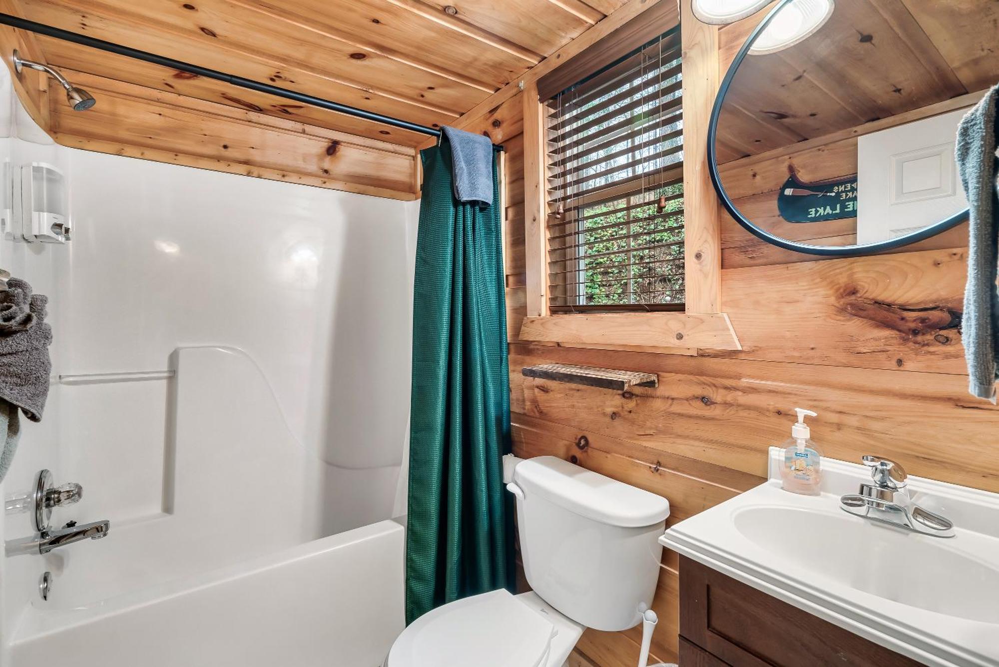 Mama Bear'S Moonshine Ridge Villa แกตลิงเบิร์ก ภายนอก รูปภาพ